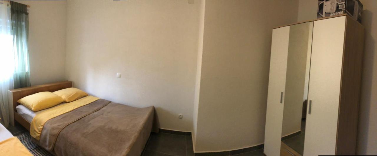 Apartmani Janja Starigrad Paklenica Luaran gambar