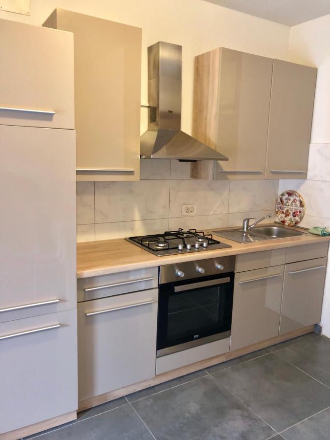 Apartmani Janja Starigrad Paklenica Luaran gambar