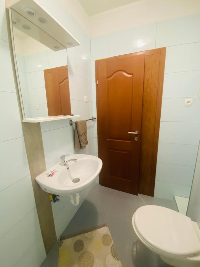 Apartmani Janja Starigrad Paklenica Luaran gambar