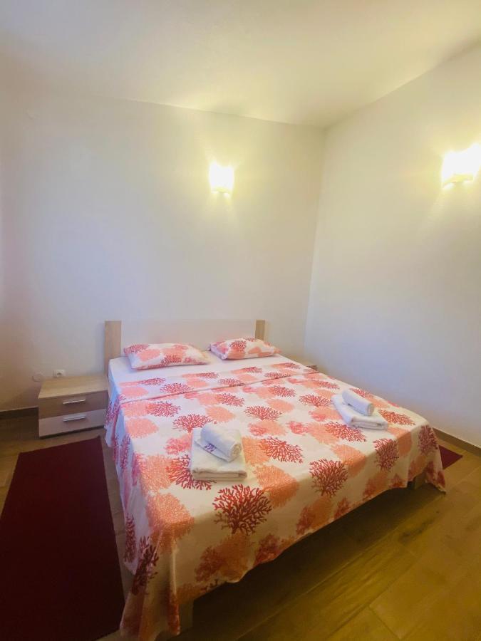 Apartmani Janja Starigrad Paklenica Luaran gambar