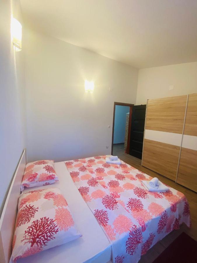 Apartmani Janja Starigrad Paklenica Luaran gambar